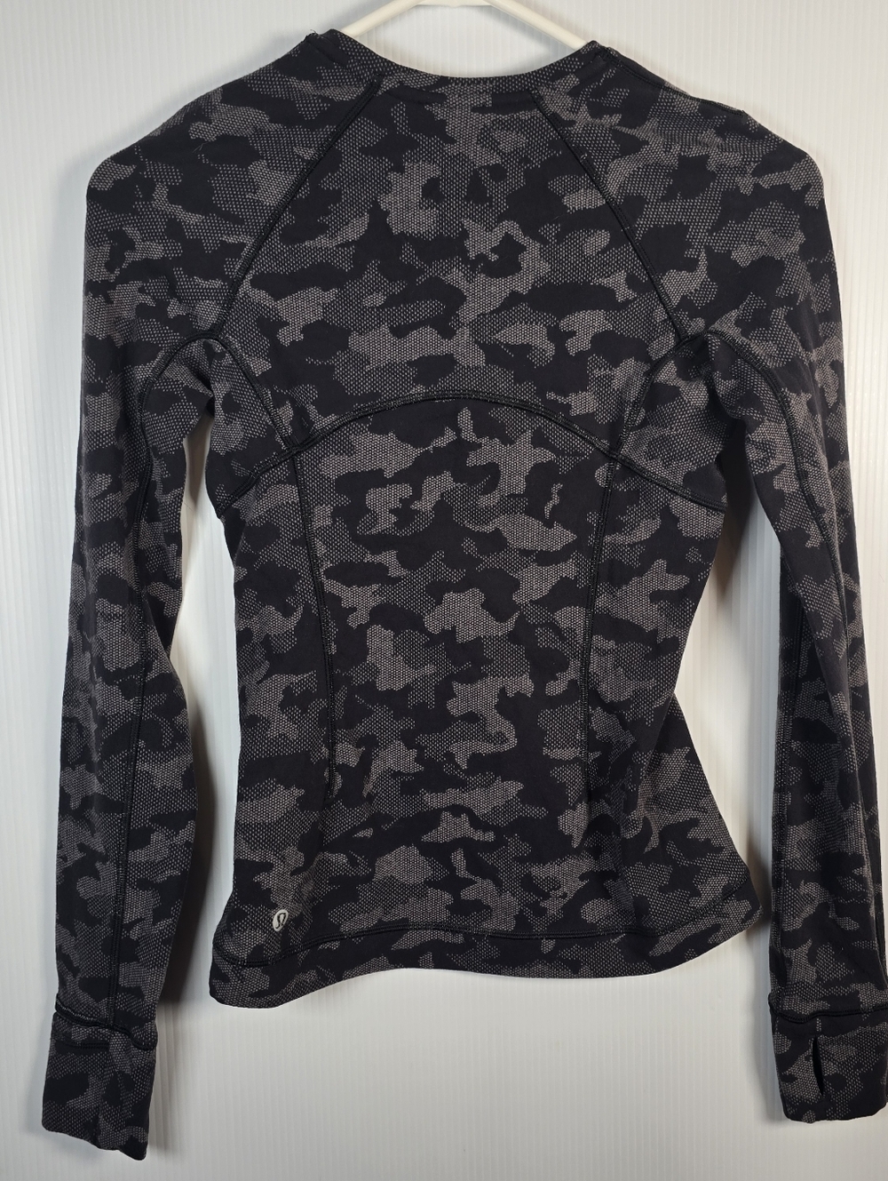 Lululemon Close to Crossing Long Sleeve Heritage Camo Jacquard Black Lunar Rock - Picture 4 of 15